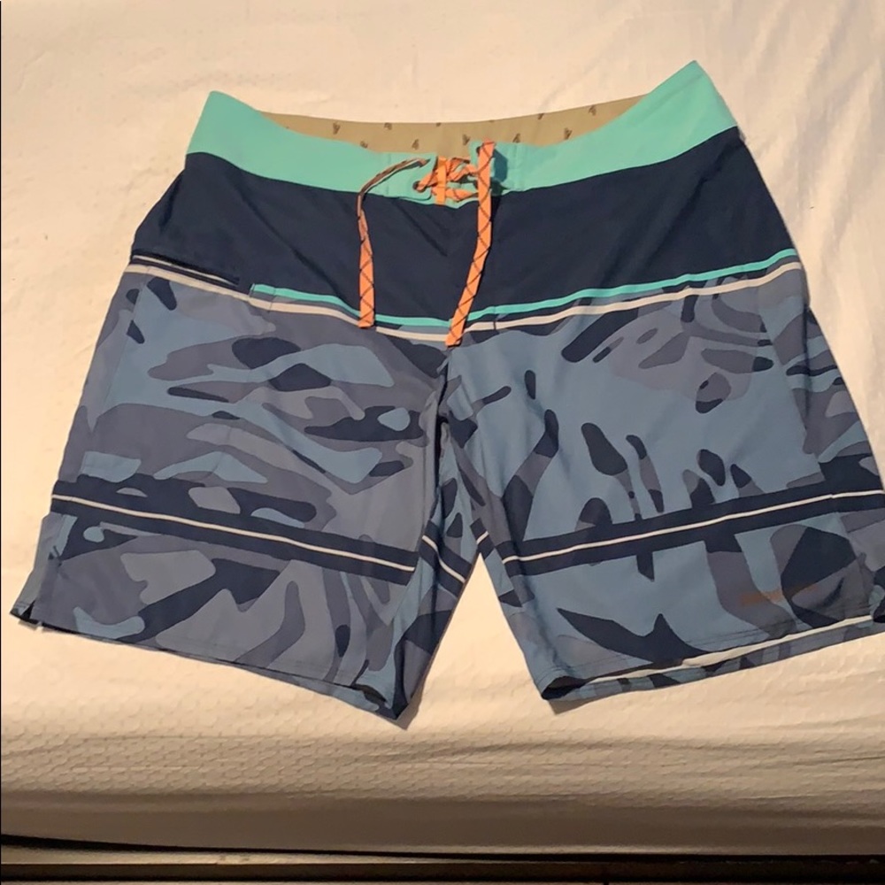 Men’s Patagonia board shorts